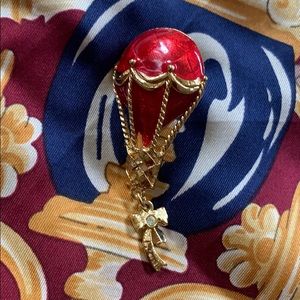 Vintage Hot Air Balloon Brooch Pin